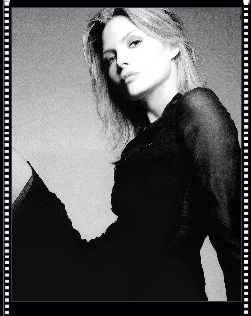 Michelle Pfeiffer photo #38629